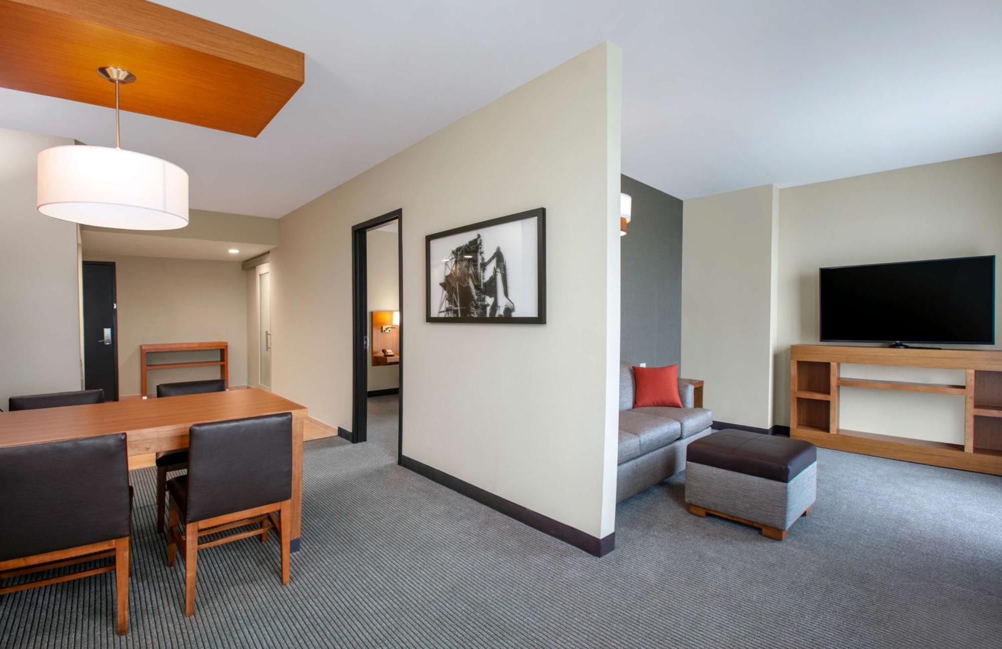 Hyatt Place Kennedy Space Center Hotel 3*